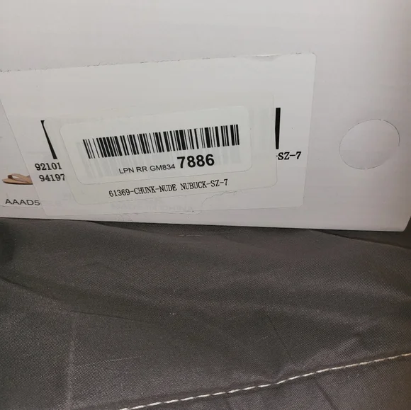 High heels - Picture 4 of 5